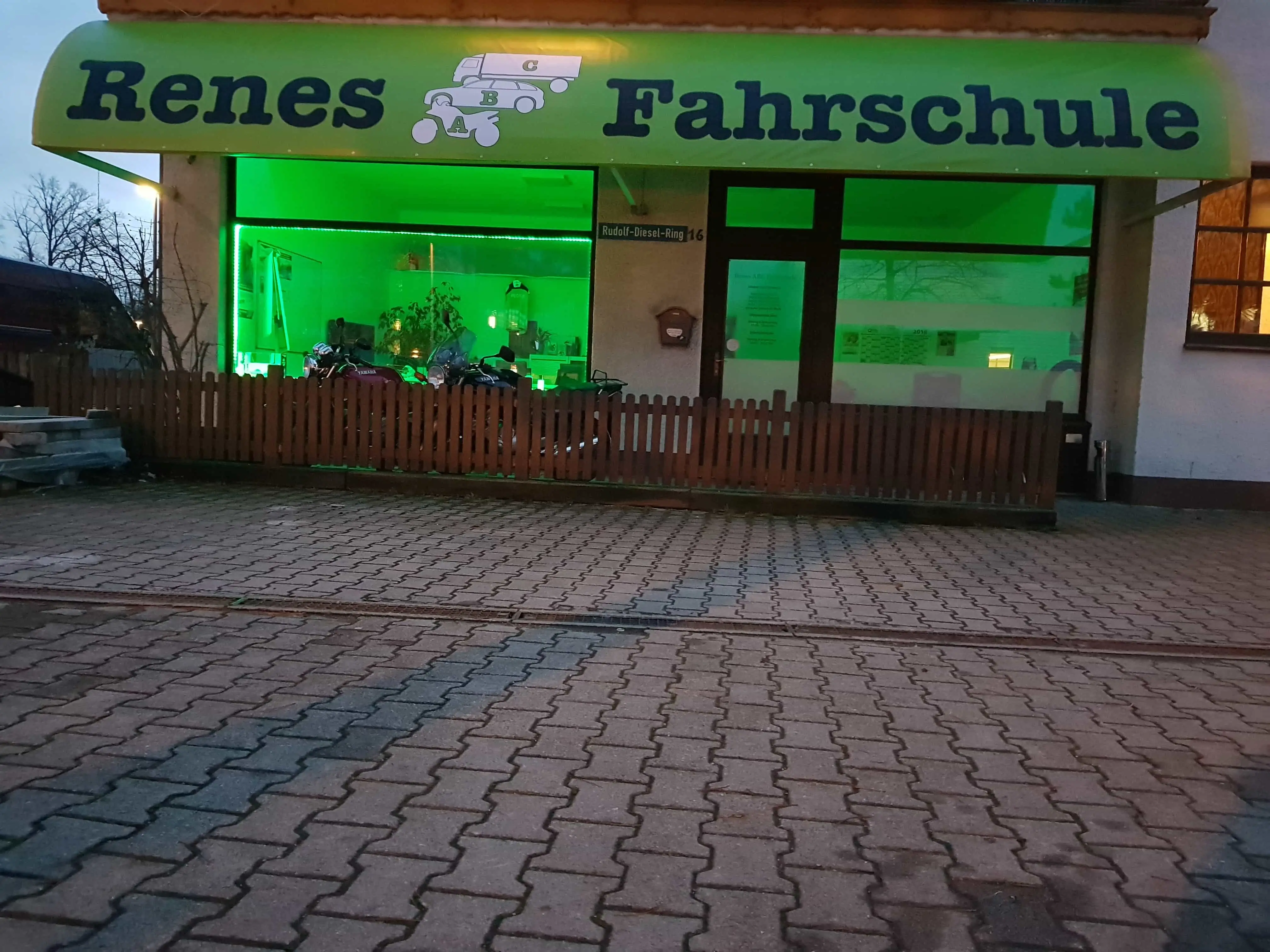 Renes ABC Fahrschule Fürstenfeldbruck (FFB) und Olching